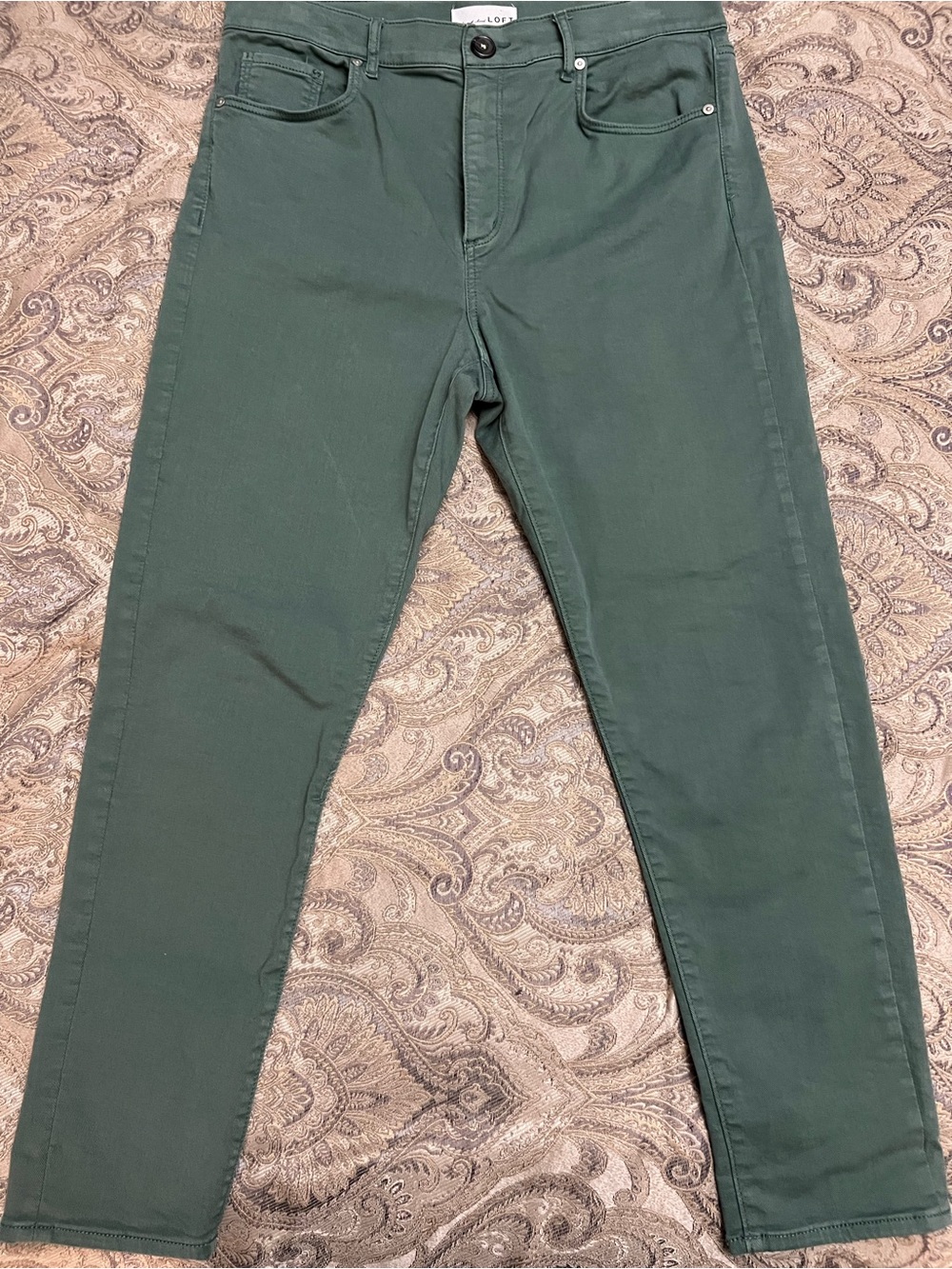 Loft The Skinny high waisted, Sage Green jeans. Size 31/12, Great used condition